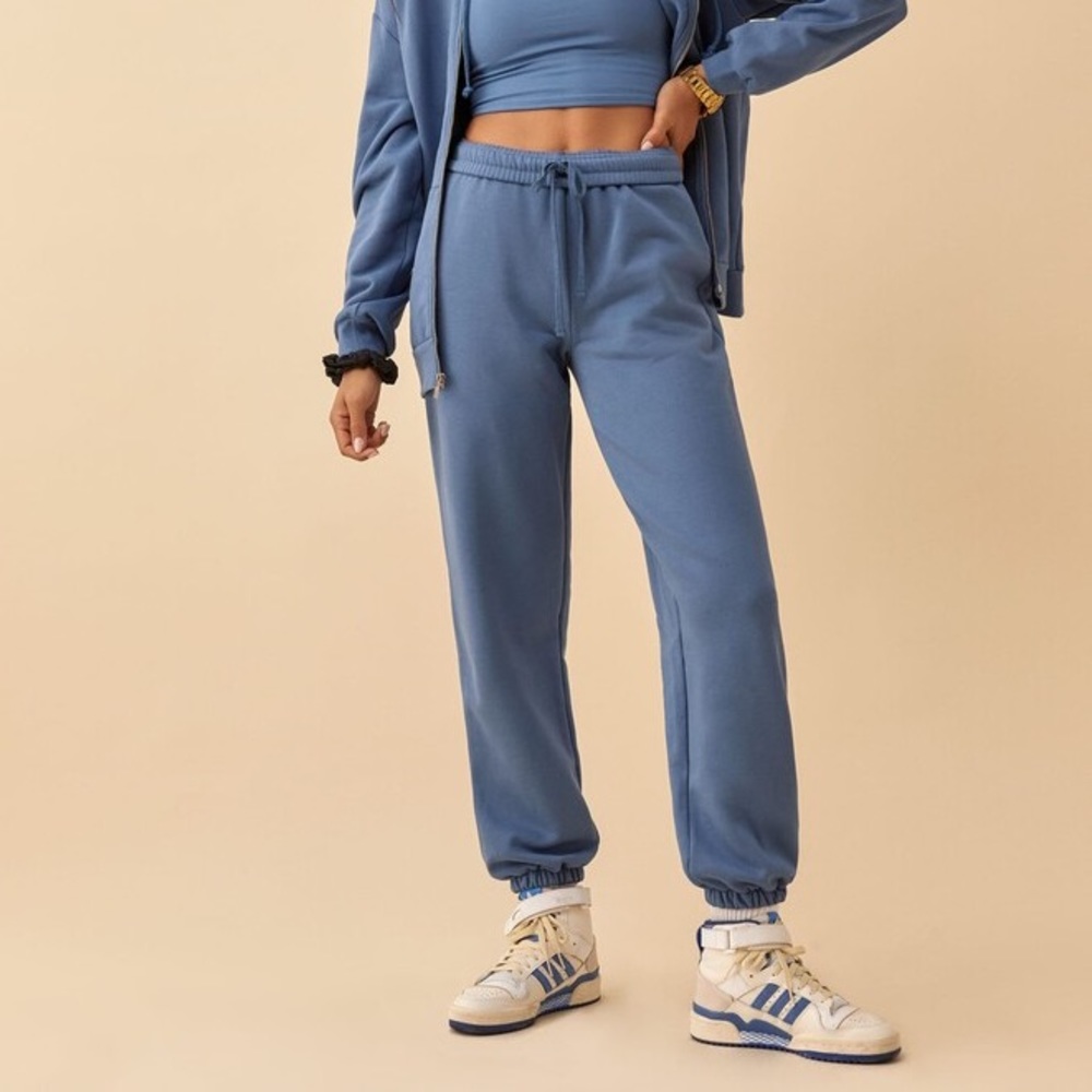 NWT matching sweat set - boyfriend sweatpant and rio sweatshirt in morning glory